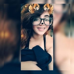 Meet your Posher, Liza